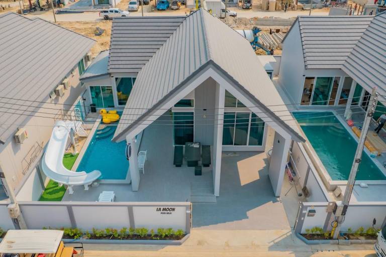 House with pool & barbecue — photo 5