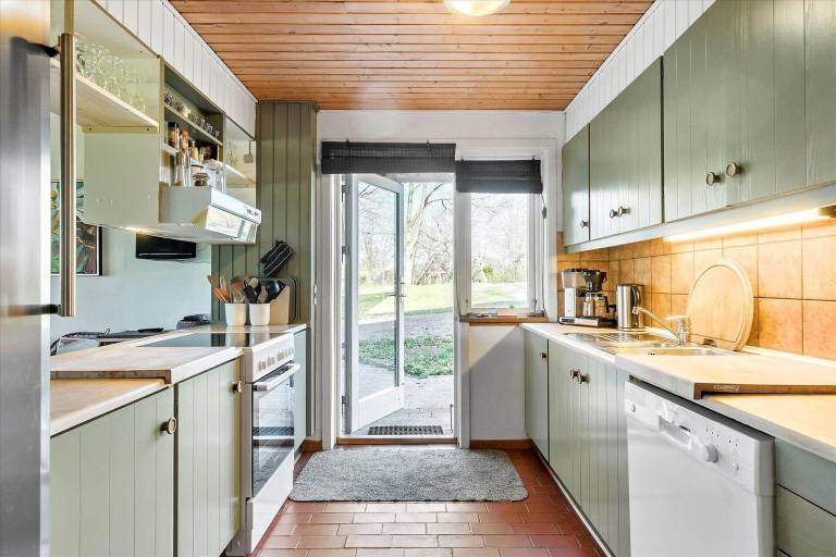 Vacation home with patio, sauna & grill — photo 3