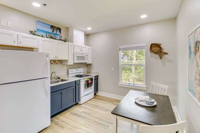 Fish & Swim On-Site: Resort Retreat in Rockport! — photo 3