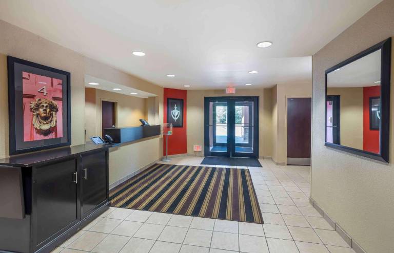 Extended Stay America Select Suites - Columbia - Stadium Blvd. — photo 5
