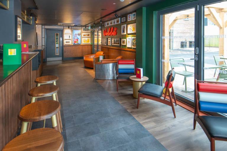 Ibis Styles London Gatwick Airport — photo 3