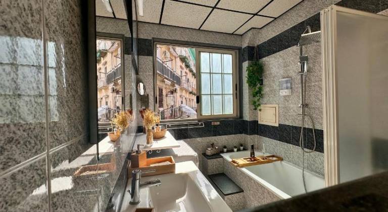 Beautiful rental apartment | Near Naples Cathedral | Pet-friendly — photo 2