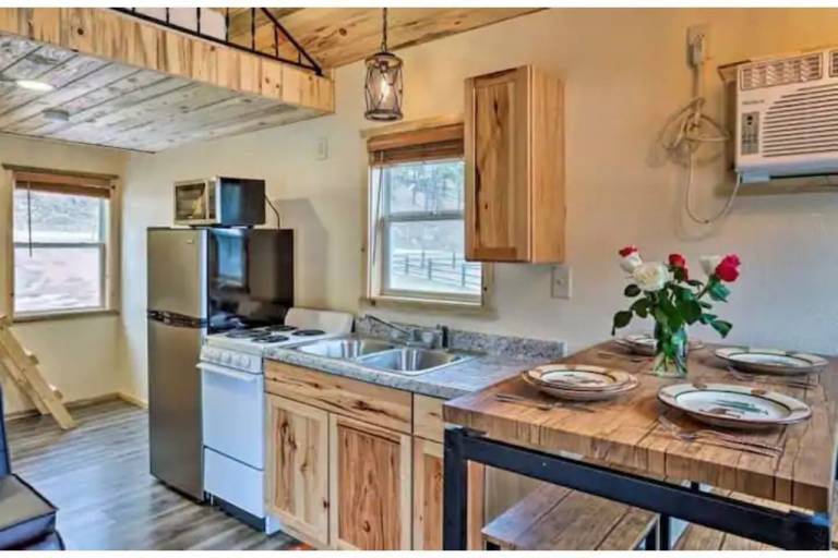 Cabin Keystone