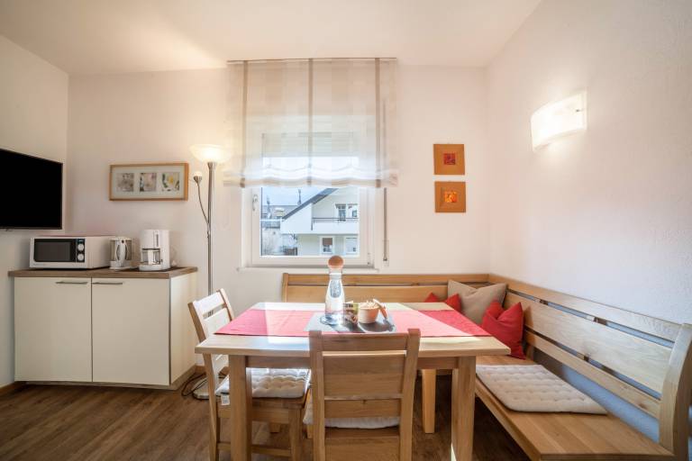 Holiday apartment with yard & terrace | Mountain view — photo 2