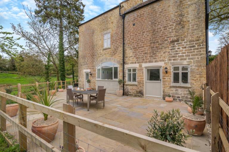 2 Bed in Askerswell oc t29236