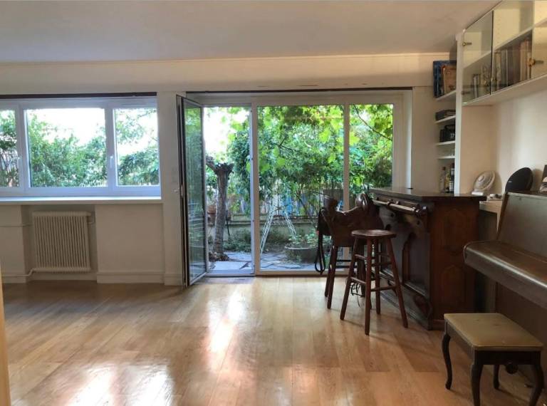 Apartment with 2 rooms for 3 persons in Meudon
