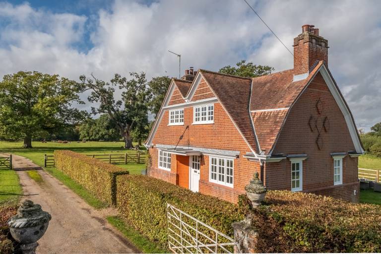 Cottage Houghton