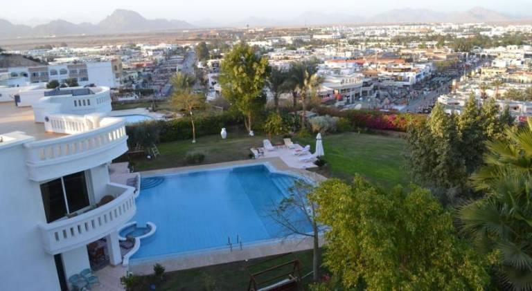 Villa with jacuzzi & pool | Next to the beach | Pets allowed — photo 3
