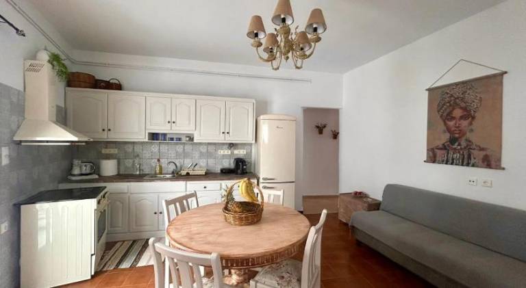 Apartment with 2 rooms for 5 persons in Naxos