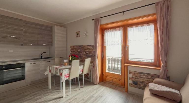 Holiday apartment with 2 rooms for 4 persons — photo 4