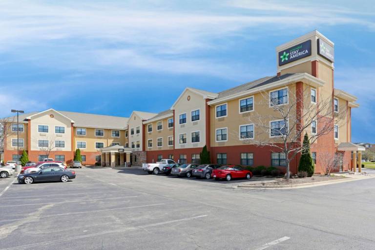 Extended Stay America Select Suites - Peoria - North in Peoria, IL