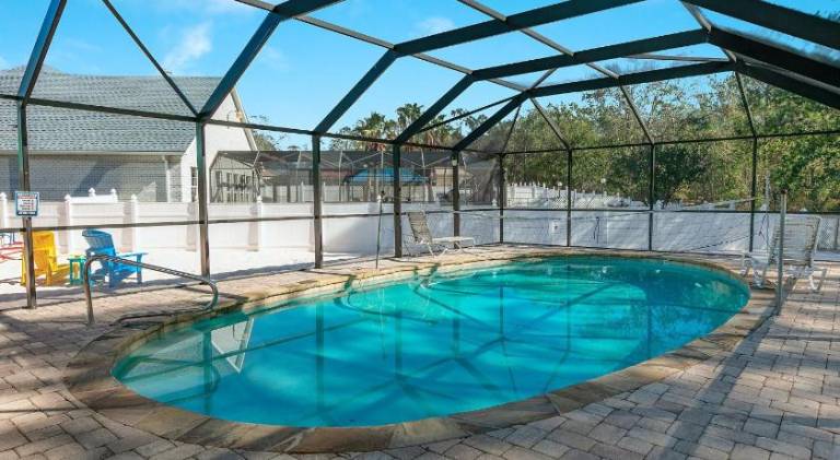 Vacation home with pool | Dogs allowed — photo 5