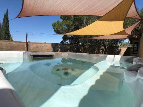 Bed and breakfast  Palmdale