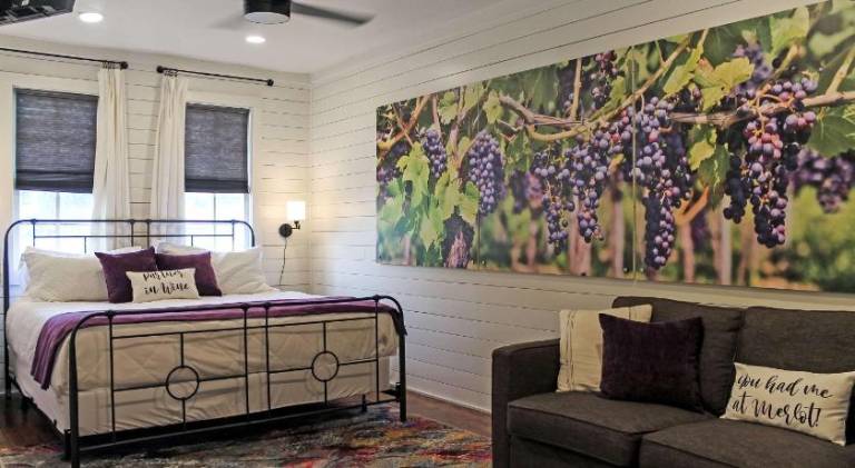 Charming vacation home | Pets are welcome — photo 2