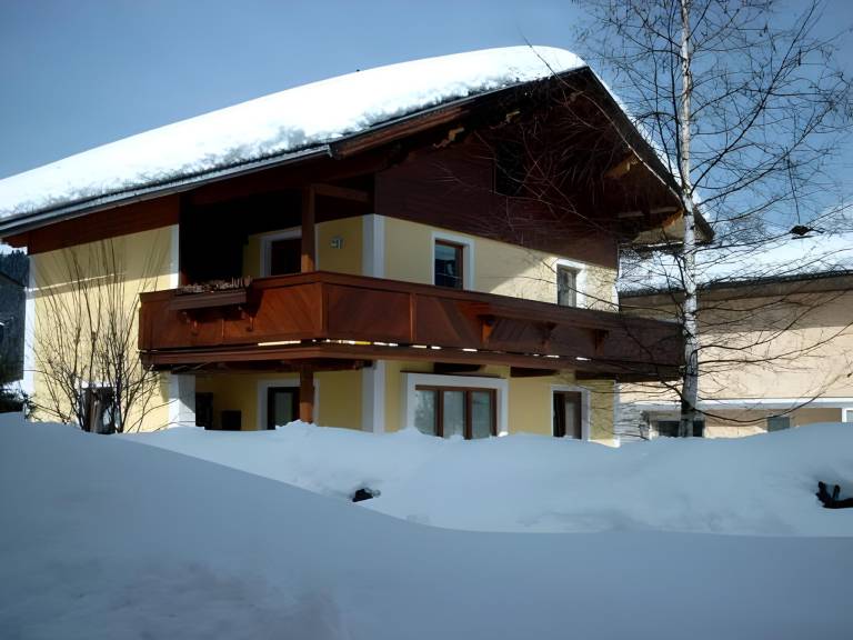 Apartment with 1 room for 6 persons in Soell