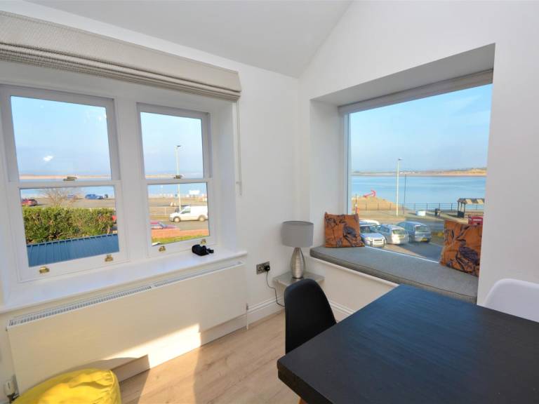 Fully equipped cottage with BBQ & yard | Water view | Close to the beach | Dogs allowed — photo 5