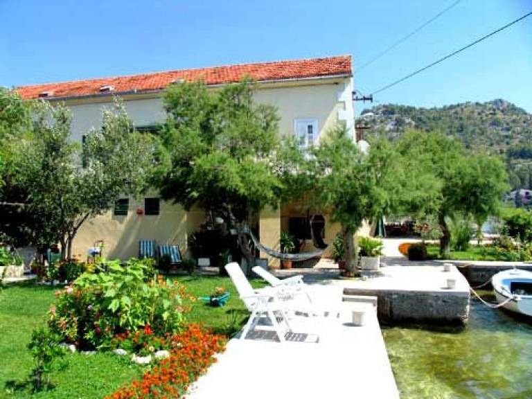 Apartman Blace