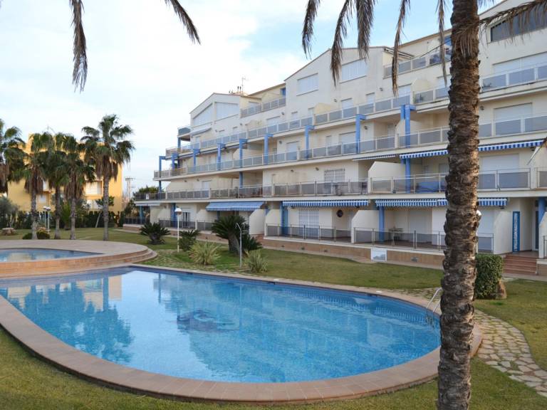 Apartment with garden & pool in Denia