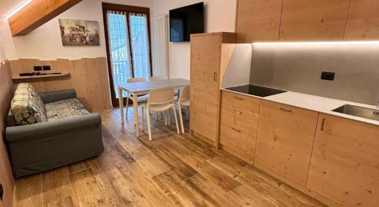 Serviced apartment with patio & garden | Close to the ski | Suitable for remote work | Pet-friendly — photo 2