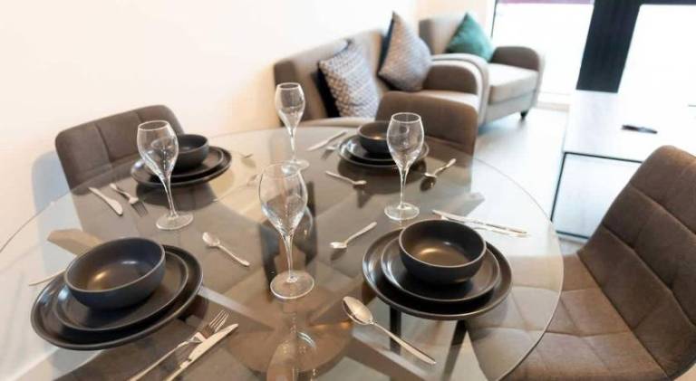 Modern 1 Bed Apartment Near Liverpool City Centre — photo 2