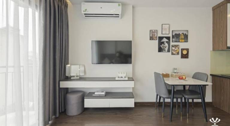 Holiday apartment with terrace & yard | Near Ho Chi Minh Mausoleum | Suitable for remote work — photo 5