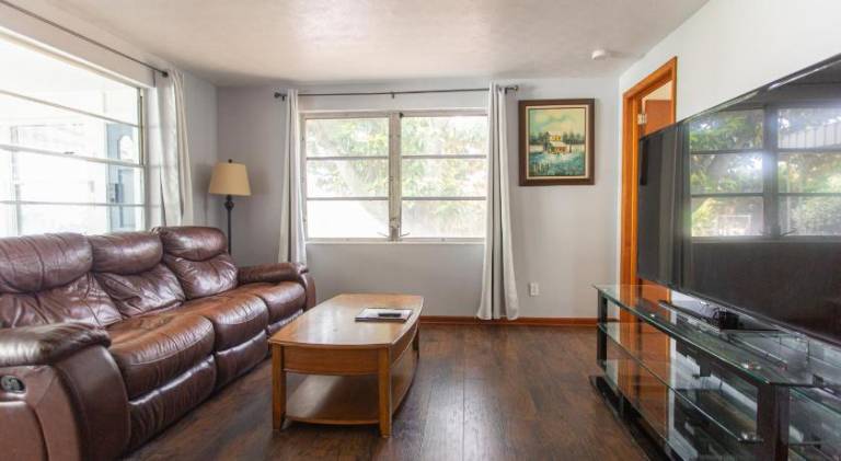 Vacation home with 2 rooms for 4 persons in Jacksonville Beach, FL