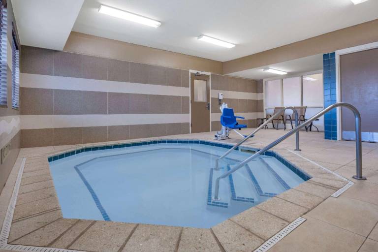 Hawthorn Suites by Wyndham Williston — photo 5