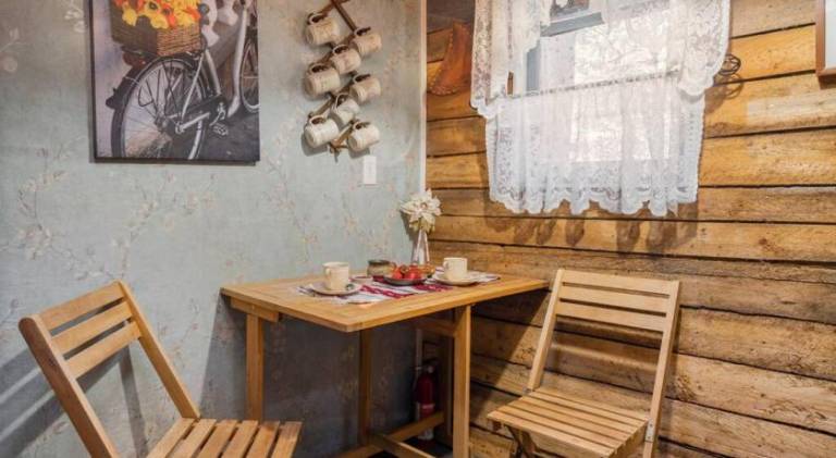 Rustic Cozy Cabin with hot tub — photo 3