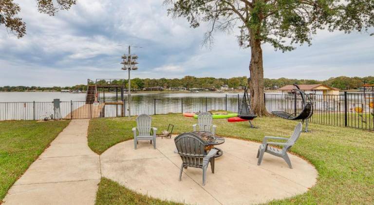 260 m&sup2; Ferienhaus