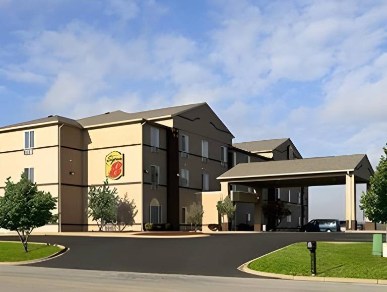 Super 8 By Wyndham Corydon in Corydon, IN