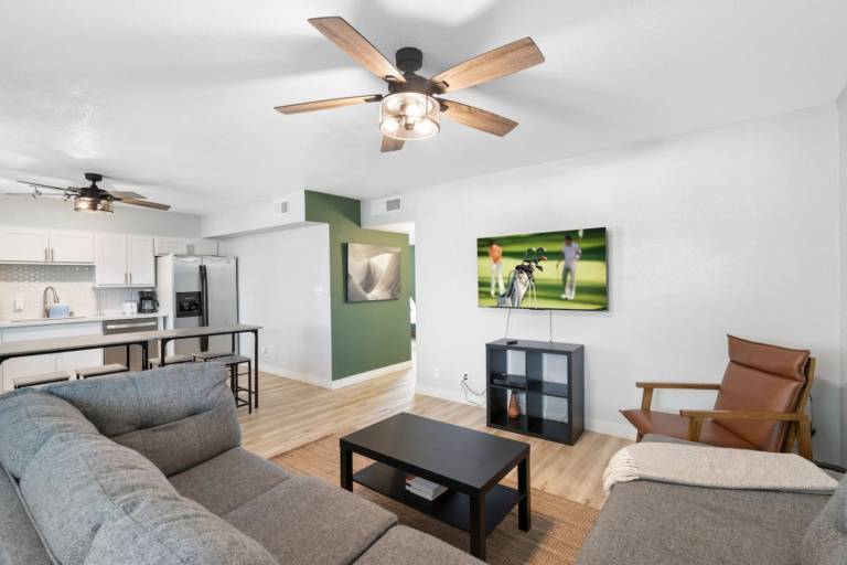 Chic Scottsdale Apt 4 FashionSquare OldTown 4Plex