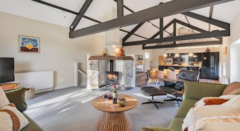 Charming vacation home | Pets allowed — photo 4