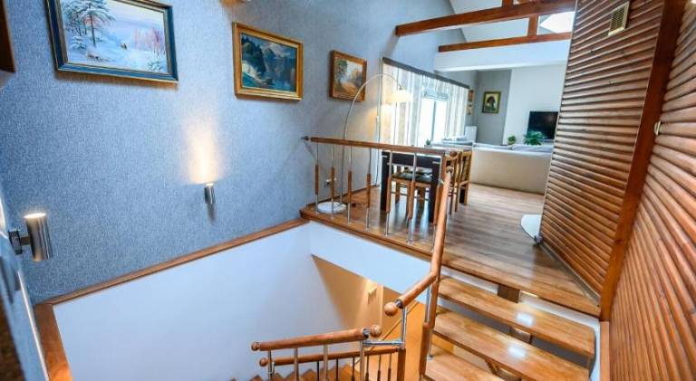 Apartment with 2 rooms for 8 persons — photo 3