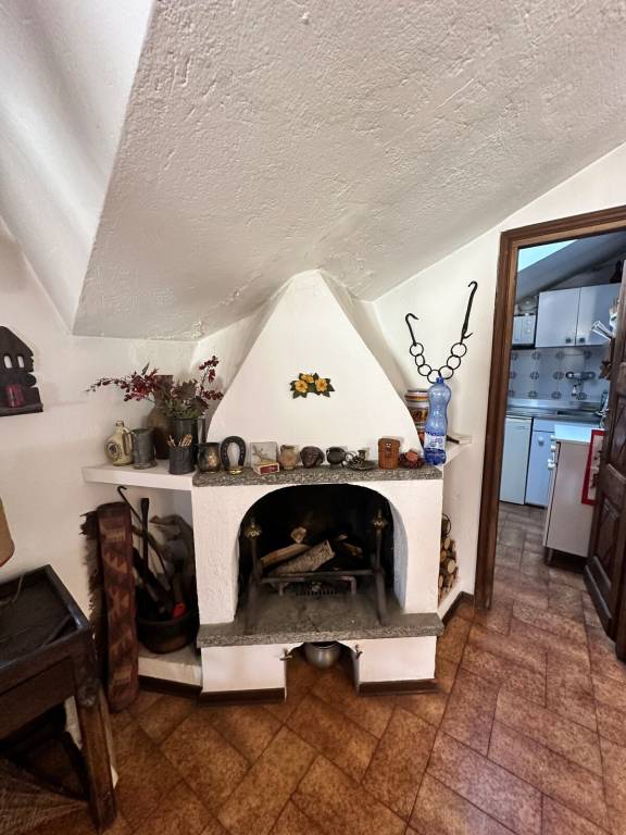 Apartment 'Trilocale Einaudi Bardonecchia' with Balcony and Wi-Fi — photo 4