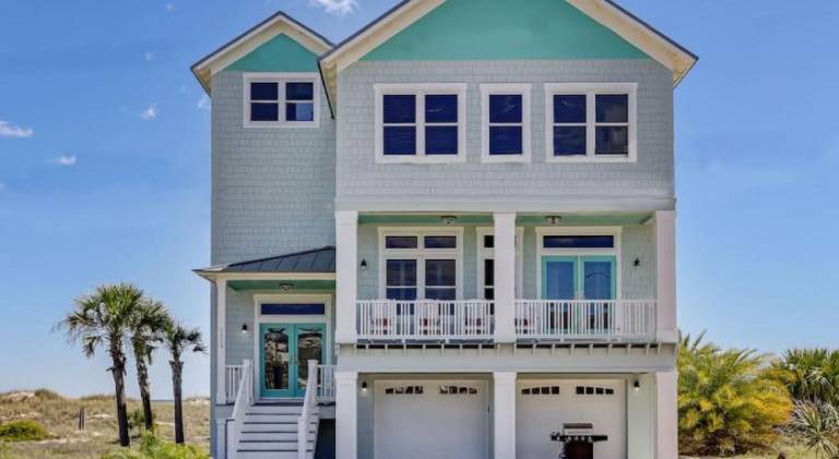 Mermaid Castle - Oceanfront Luxury Beach House - Rooftop Deck in Fernandina Beach, FL