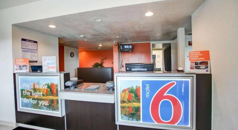 Motel 6 Elkton, MD — photo 5