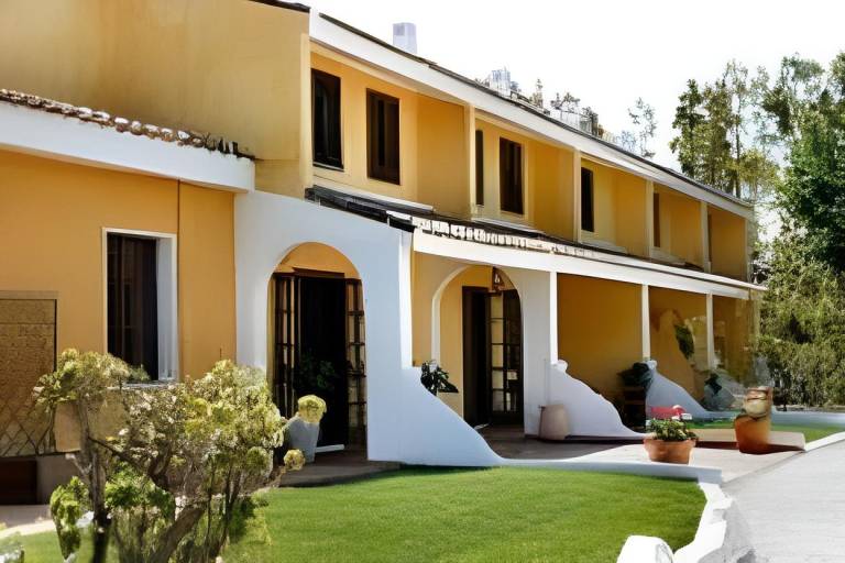 Is Benas Country Lodge in San Vero Milis