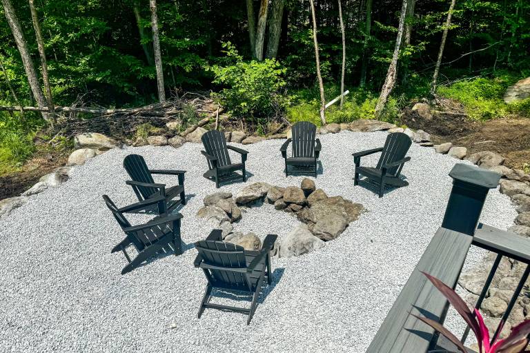 Near Hiking Trails & Ski Resorts: Killington Home! — photo 3