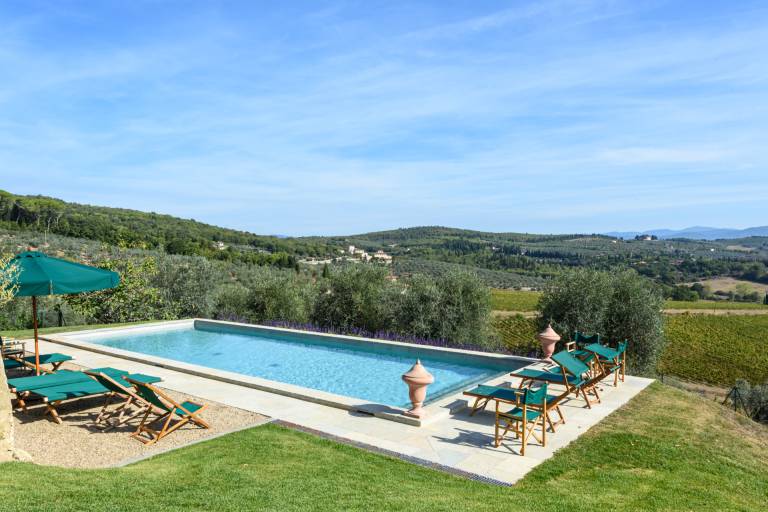 Children-friendly charming villa with yard & private pool | Pets allowed — photo 2