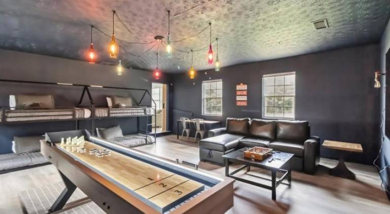 House with 5 rooms for 16 persons — photo 3