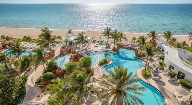 21st Floor Luxury Suite at Trump Int Resort in Aventura, FL