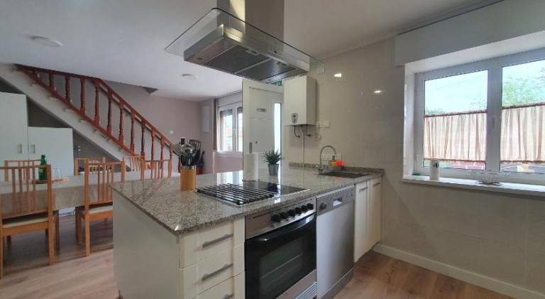 Fully equipped house with grill, terrace & yard | Good for workation | Pets are welcome — photo 3