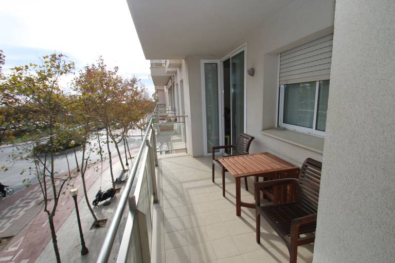 Holiday apartment with terrace & pool — photo 5