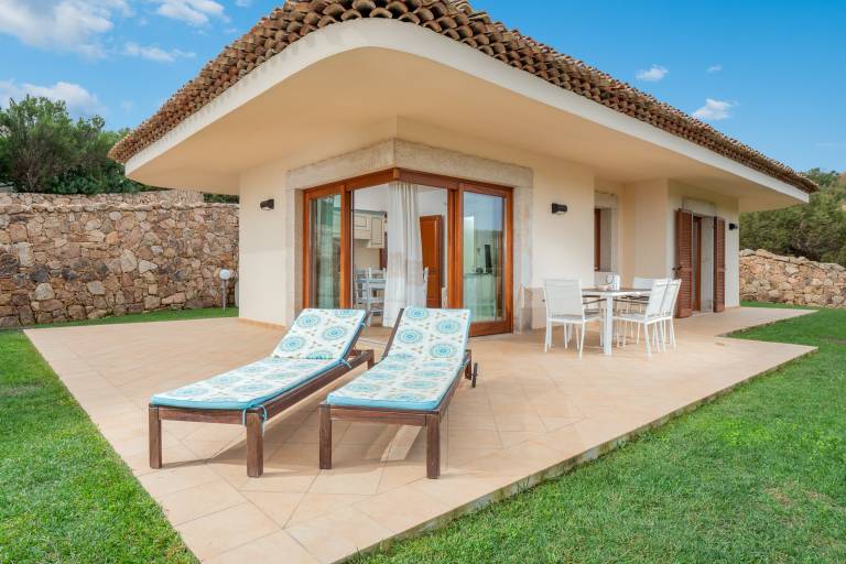 Vacation Home "Villa Piana" with Stunning Sea and Mountain Views, Terrace & Garden in Palau