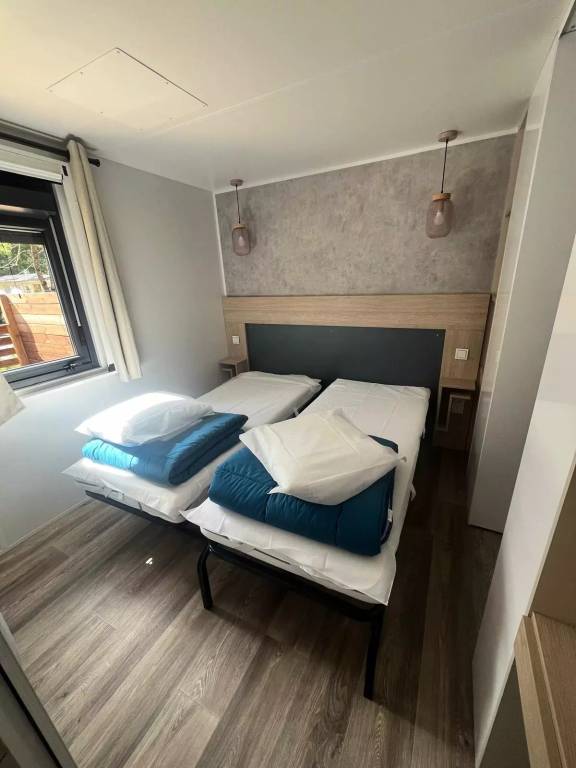 Beautiful chalet with grill, terrace & jacuzzi | Pet-friendly — photo 3