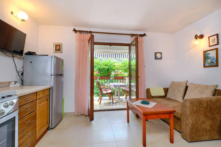 One bedroom apartment with terrace Artatore, Lošinj (A-2509-e) — photo 2