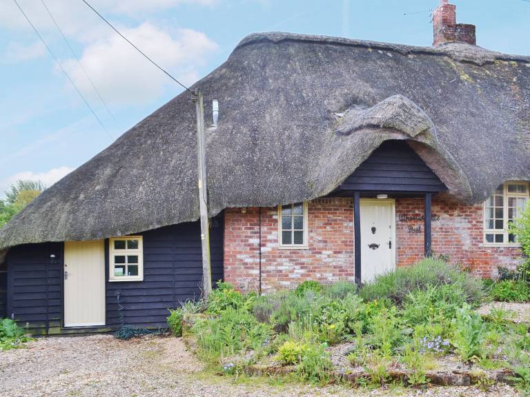 Cottage Lower Burgate