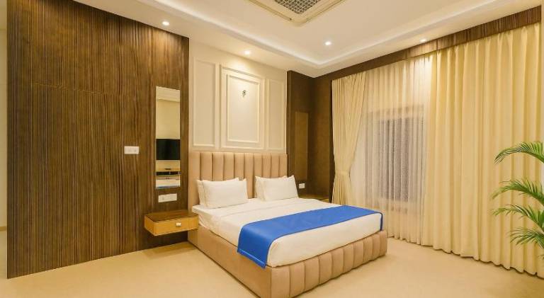 LAHR Hotels
