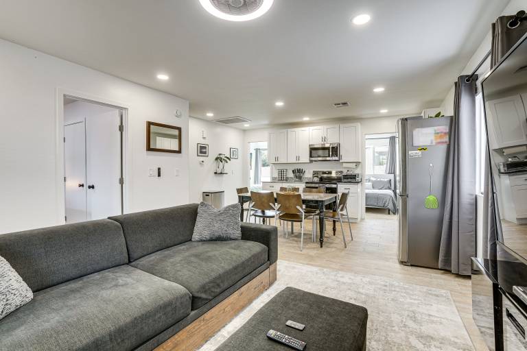 Hike, Golf & Explore: Pet-Friendly Phoenix Casita! — photo 5
