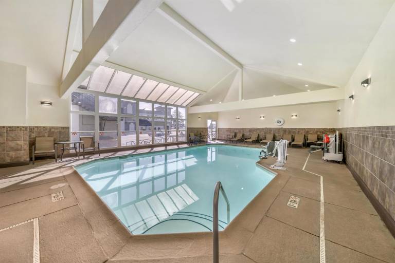 Best Western Plus Northwoods Inn — photo 4